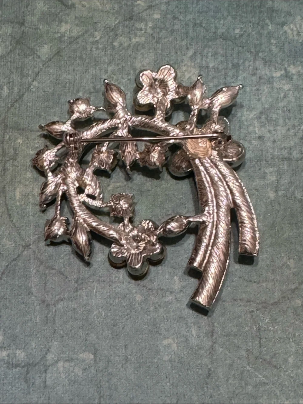 CHARTER CLUB SILVER TONE AND CLEAR RHINESTONES BROOCH